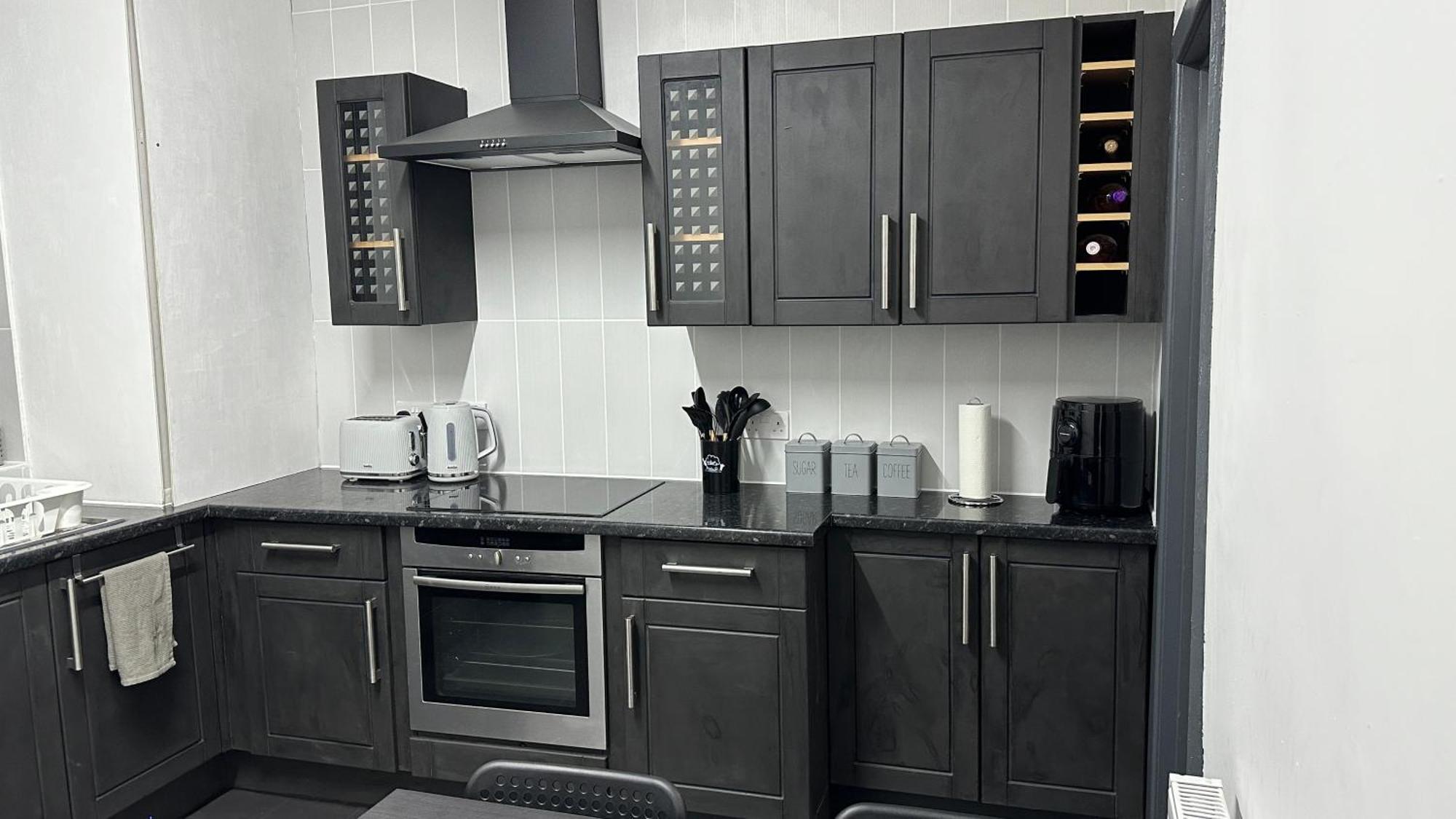 Modern 2 Bed Near Turf Moor Football Stadium, Parks, Canal And Lake Burnley Eksteriør billede